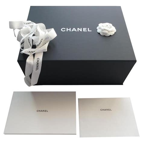 chanel box black